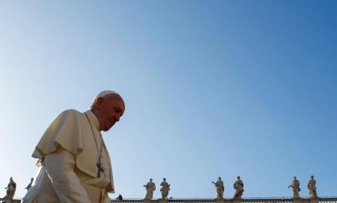 Papa Francisco lamenta vítimas e apela ao diálogo no Cazaquistão